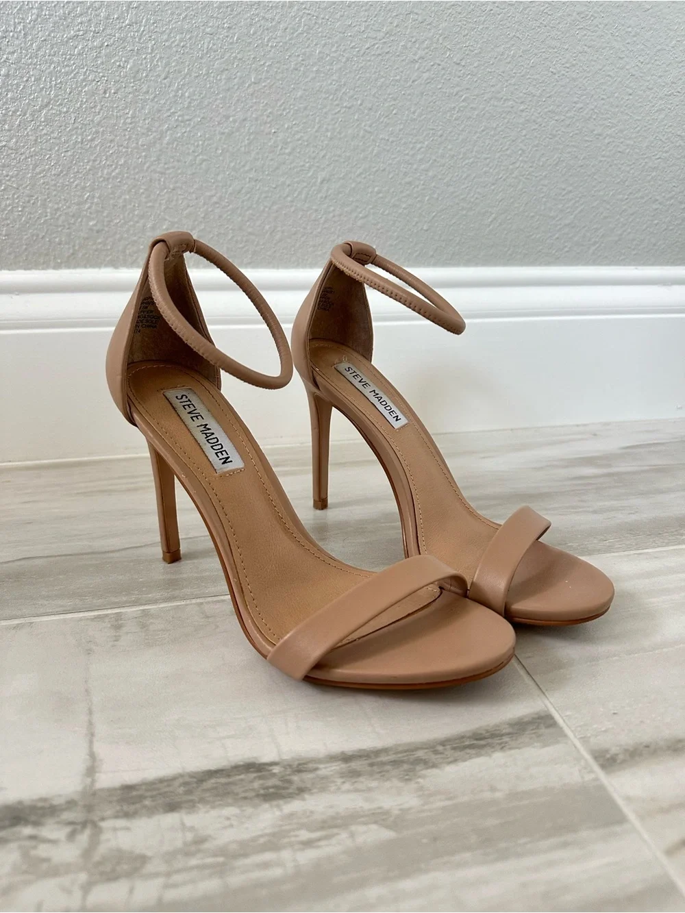 Steve Madden Tan Ankle-Strap Stiletto Sandals